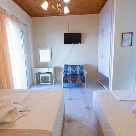 Bella Vista Aparthotel Нидри Екстериор снимка