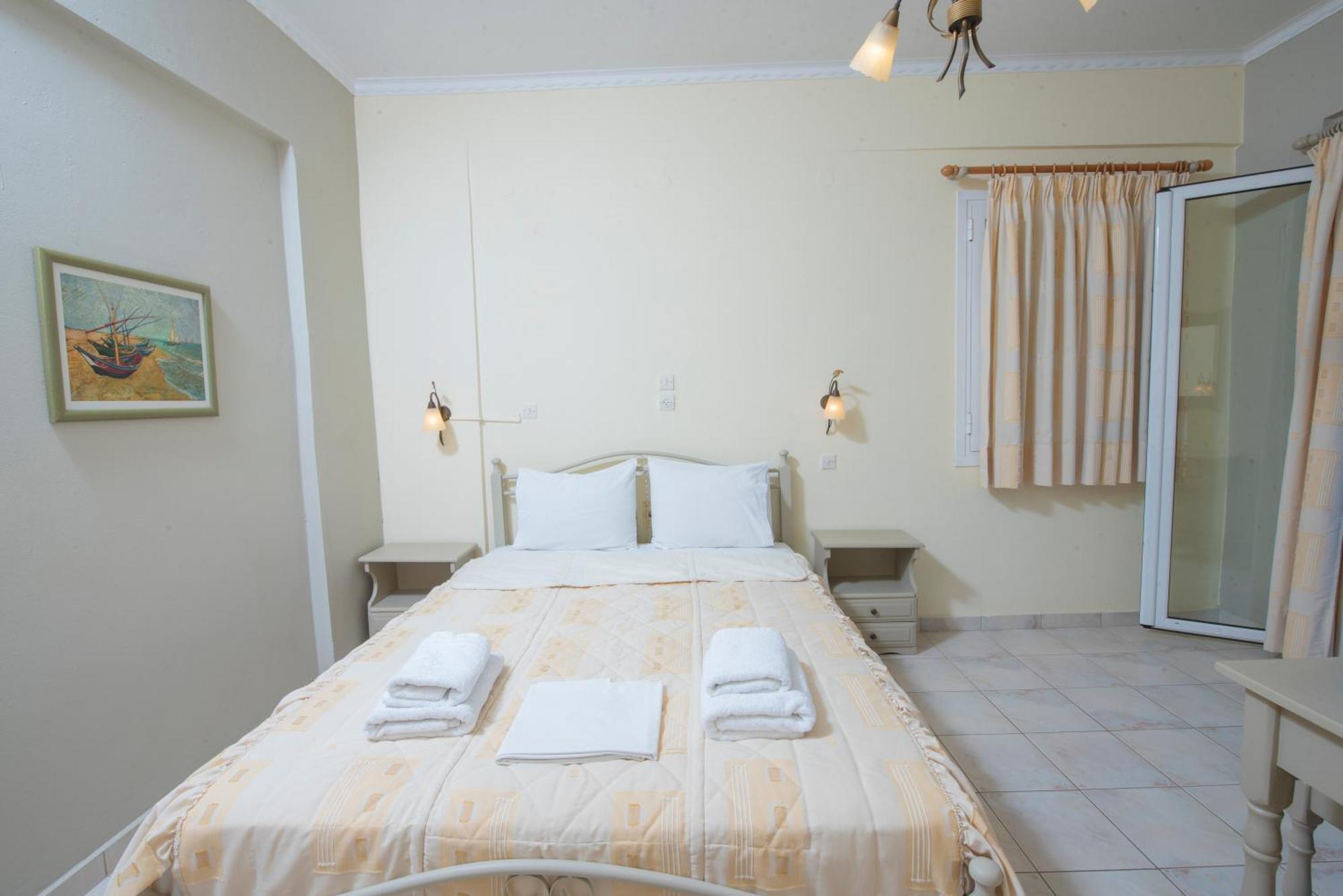 Bella Vista Aparthotel Нидри Екстериор снимка