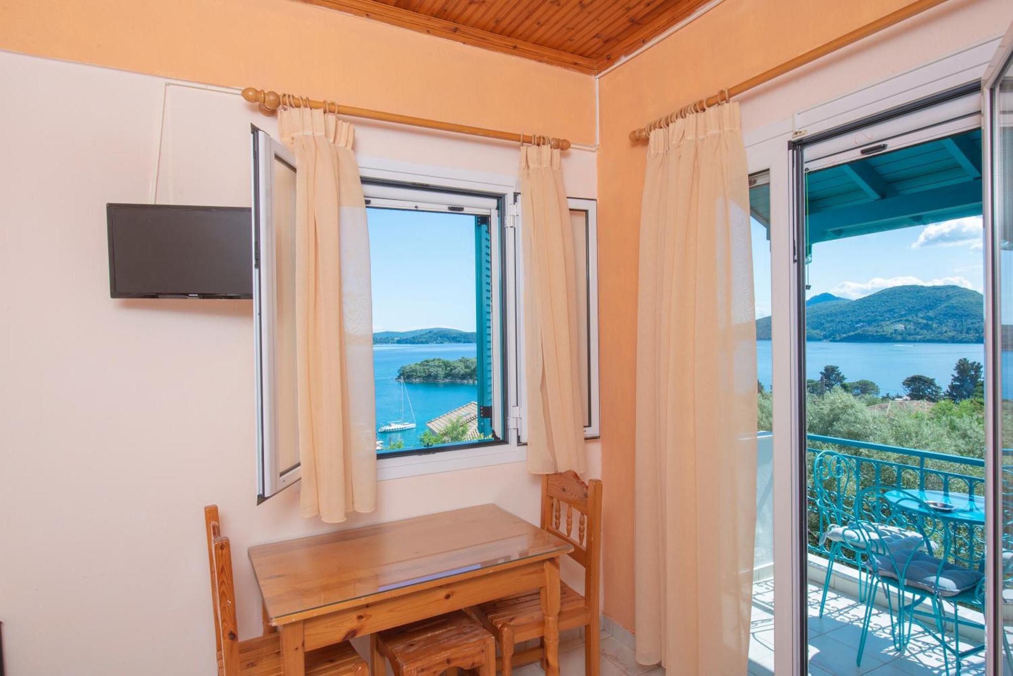 Bella Vista Aparthotel Нидри Екстериор снимка